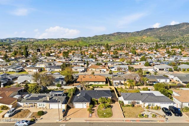 6271 Marsha Avenue, Simi Valley, CA 93063