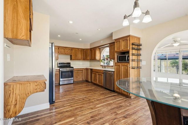 6271 Marsha Avenue, Simi Valley, CA 93063