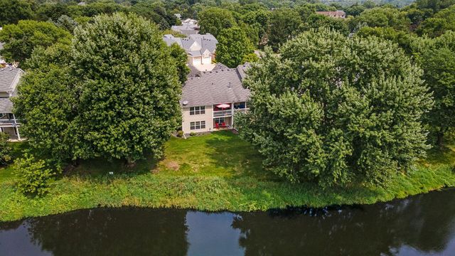 1246 Pond View Lane, White Bear Twp, MN 55110