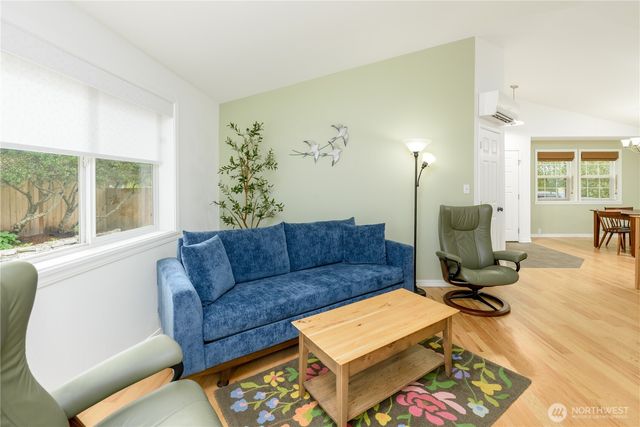 314 W Columbus Avenue, Port Angeles, WA 98362