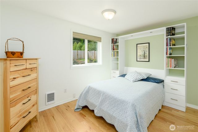 314 W Columbus Avenue, Port Angeles, WA 98362