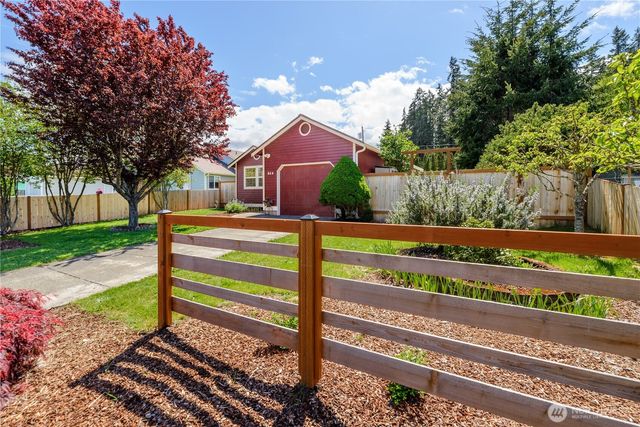 314 W Columbus Avenue, Port Angeles, WA 98362