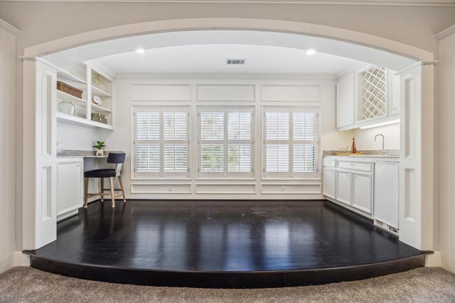 5311 Patrick Henry Street, Bellaire, TX 77401