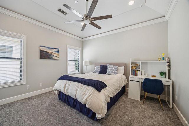 5311 Patrick Henry Street, Bellaire, TX 77401