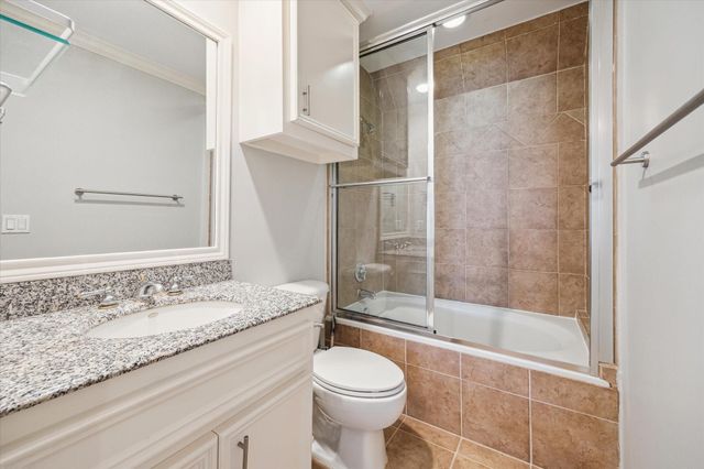 5311 Patrick Henry Street, Bellaire, TX 77401