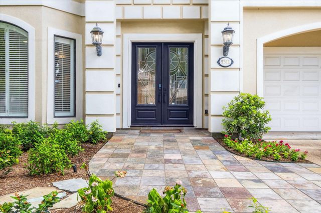 5311 Patrick Henry Street, Bellaire, TX 77401