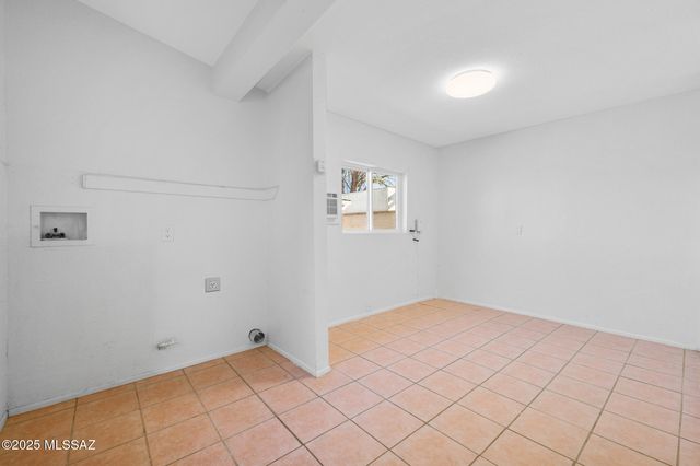 1821 S Chrysler Avenue, Tucson, AZ 85713