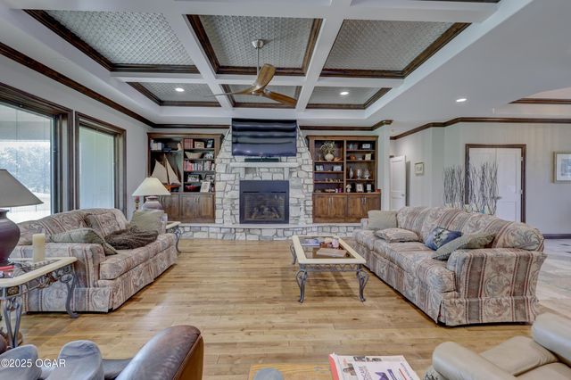 301 Copper Oaks Drive, Carl Junction, MO 64834