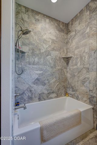 301 Copper Oaks Drive, Carl Junction, MO 64834