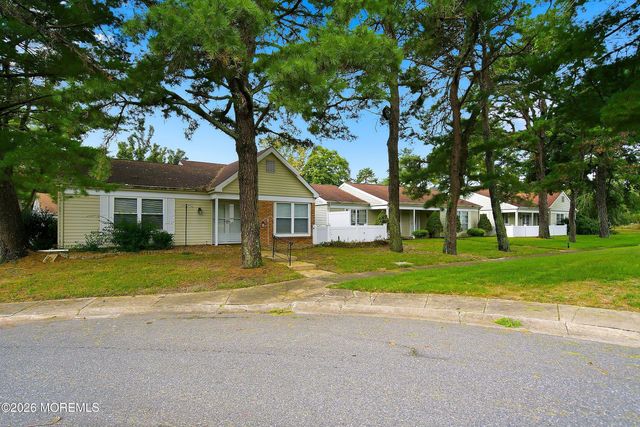 509 Tiffany Lane B, Manchester, NJ 08759