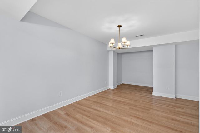 931 N MAIN ST, Williamstown, NJ 08094