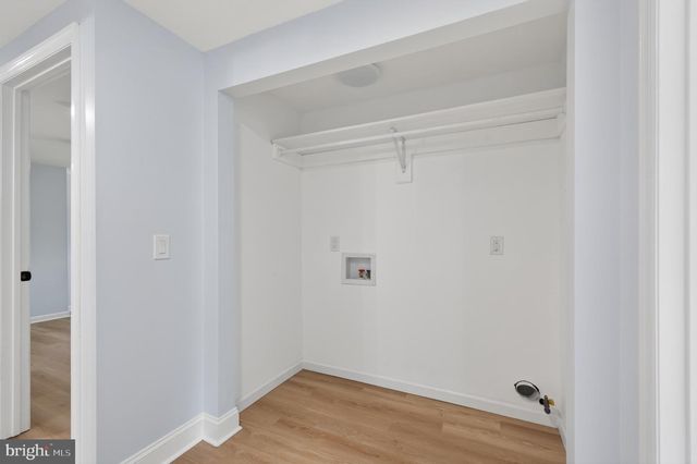 931 N MAIN ST, Williamstown, NJ 08094