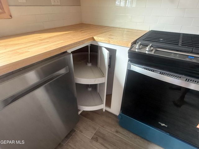 1102 N FLORENCE Street, El Paso, TX 79902
