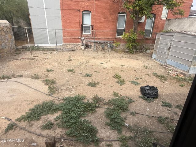 1102 N FLORENCE Street, El Paso, TX 79902