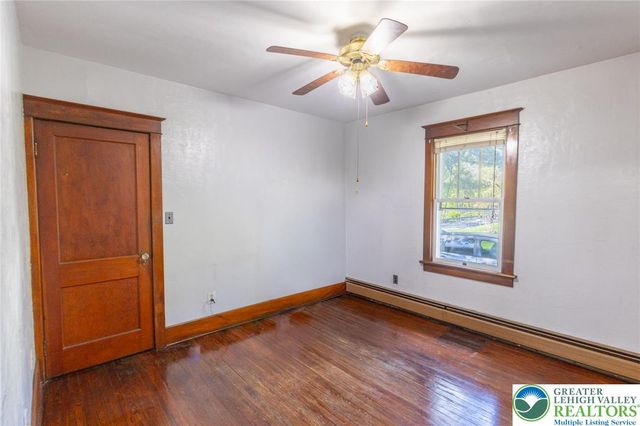 2049 Bushkill Park Drive, Forks Twp, PA 18040