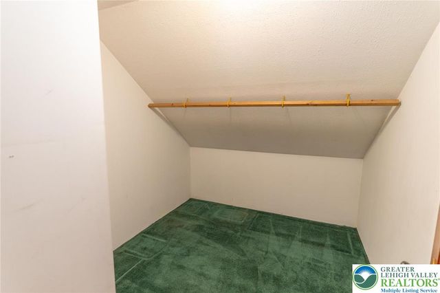 2049 Bushkill Park Drive, Forks Twp, PA 18040