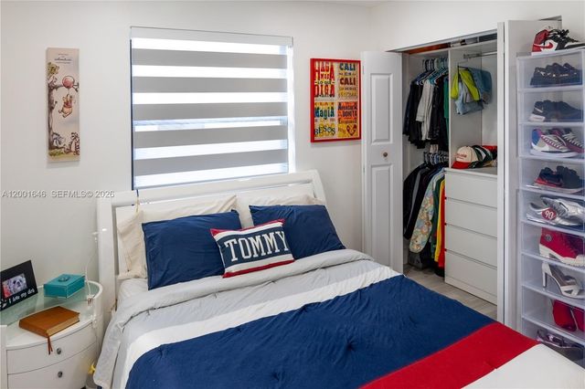 308 NW 2nd Ave, Hallandale Beach, FL 33009