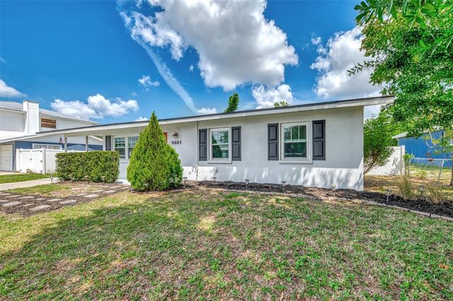 5807 28TH AVENUE DRIVE E, Bradenton, FL 34208