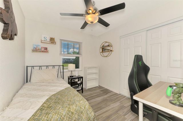 5807 28TH AVENUE DRIVE E, Bradenton, FL 34208