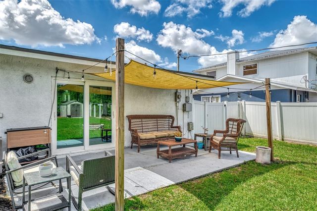 5807 28TH AVENUE DRIVE E, Bradenton, FL 34208