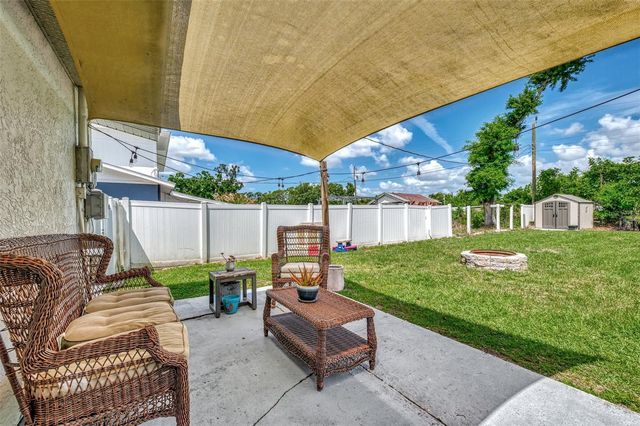 5807 28TH AVENUE DRIVE E, Bradenton, FL 34208