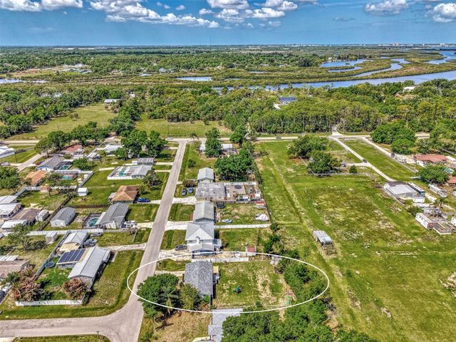 5807 28TH AVENUE DRIVE E, Bradenton, FL 34208