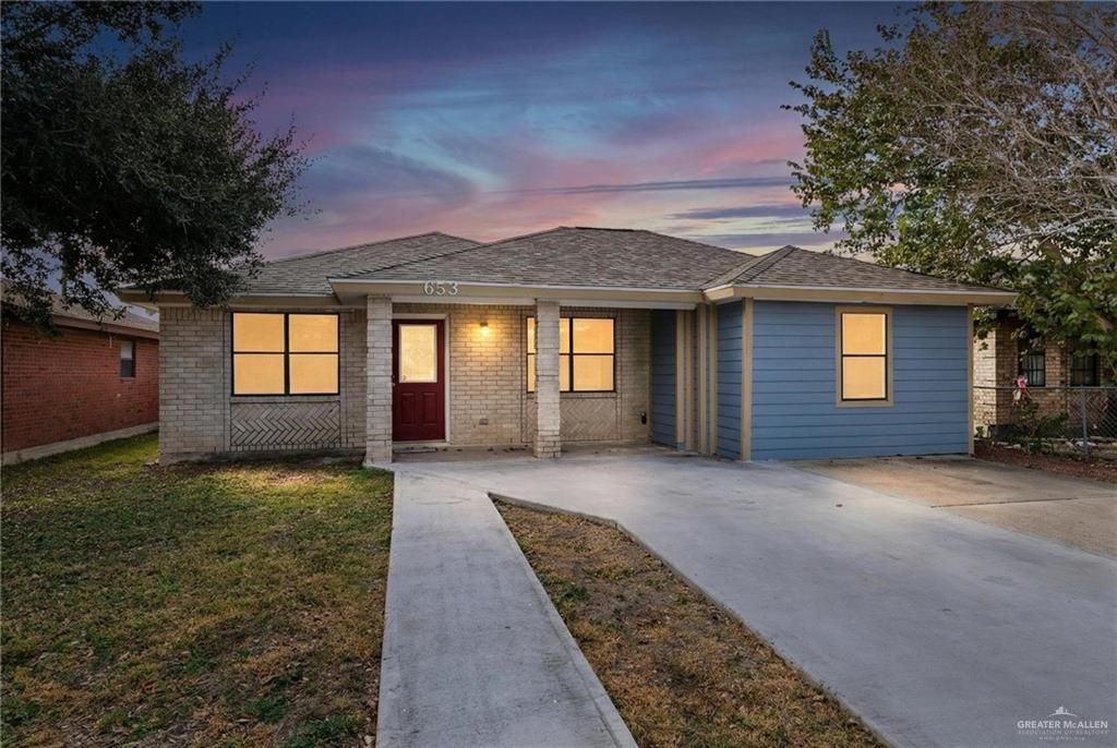 653 W Main Avenue, Raymondville, TX 78580