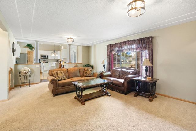 15751 Cicerone Path, Rosemount, MN 55068