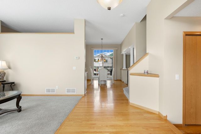 15751 Cicerone Path, Rosemount, MN 55068