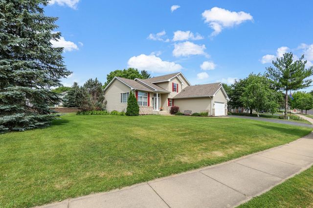 15751 Cicerone Path, Rosemount, MN 55068