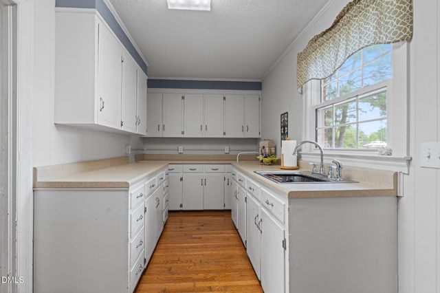 1718 Aman Dairy Road, Dunn, NC 28334