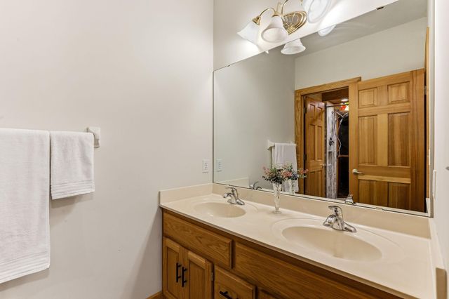 4525 Alicia Drive, Eagan, MN 55077
