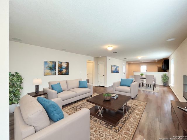 10823 AIRMEN DRIVE, Converse, TX 78109