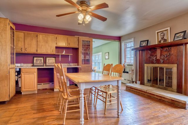 427 E Commercial Avenue, Lowell, IN 46356