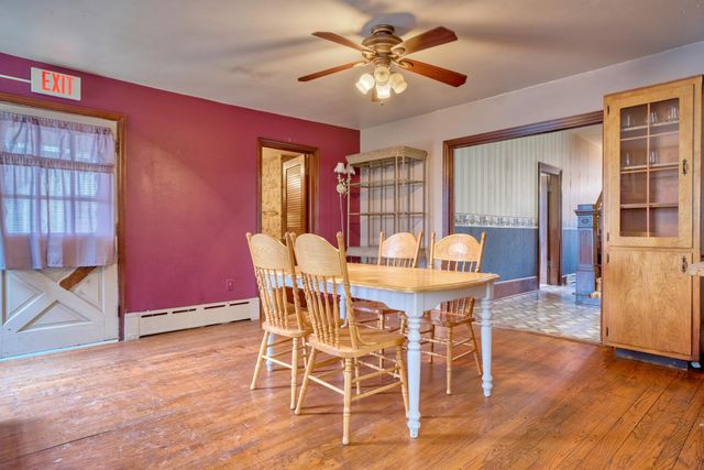 427 E Commercial Avenue, Lowell, IN 46356