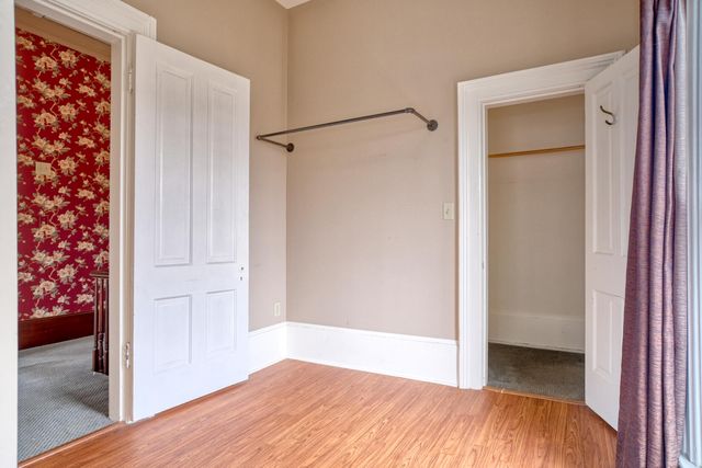 427 E Commercial Avenue, Lowell, IN 46356