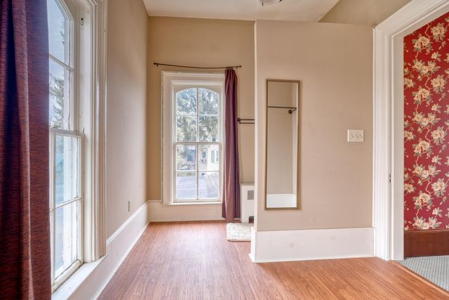 427 E Commercial Avenue, Lowell, IN 46356