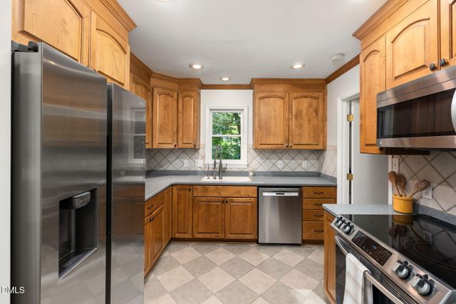 1615 Valley Run, Durham, NC 27707