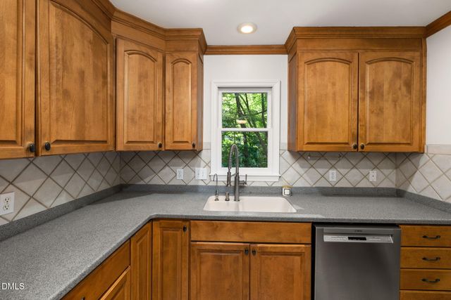 1615 Valley Run, Durham, NC 27707