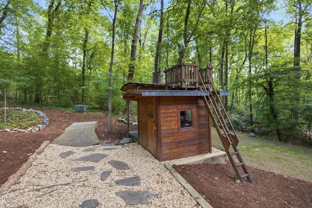 1615 Valley Run, Durham, NC 27707