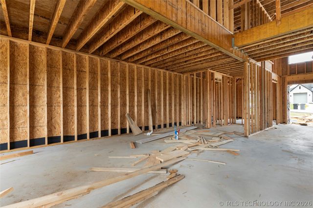 6610 E 153rd Street, Bixby, OK 74008