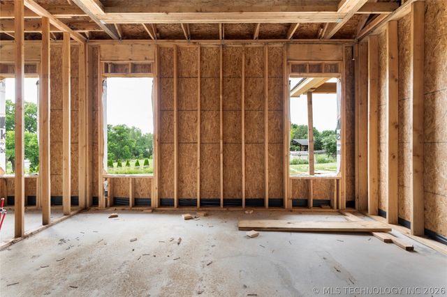 6610 E 153rd Street, Bixby, OK 74008