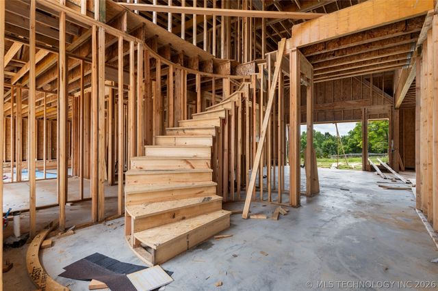6610 E 153rd Street, Bixby, OK 74008