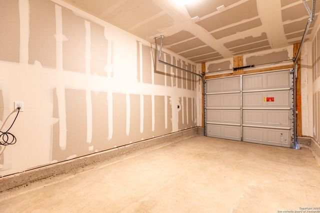 12164 La Cuchilla, San Antonio, TX 78245