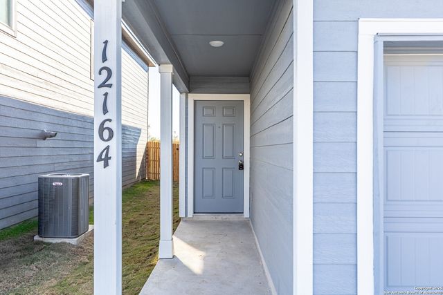 12164 La Cuchilla, San Antonio, TX 78245