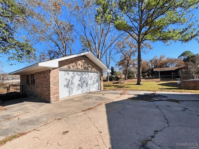 260 Smallbrook Drive, Montgomery, AL 36116