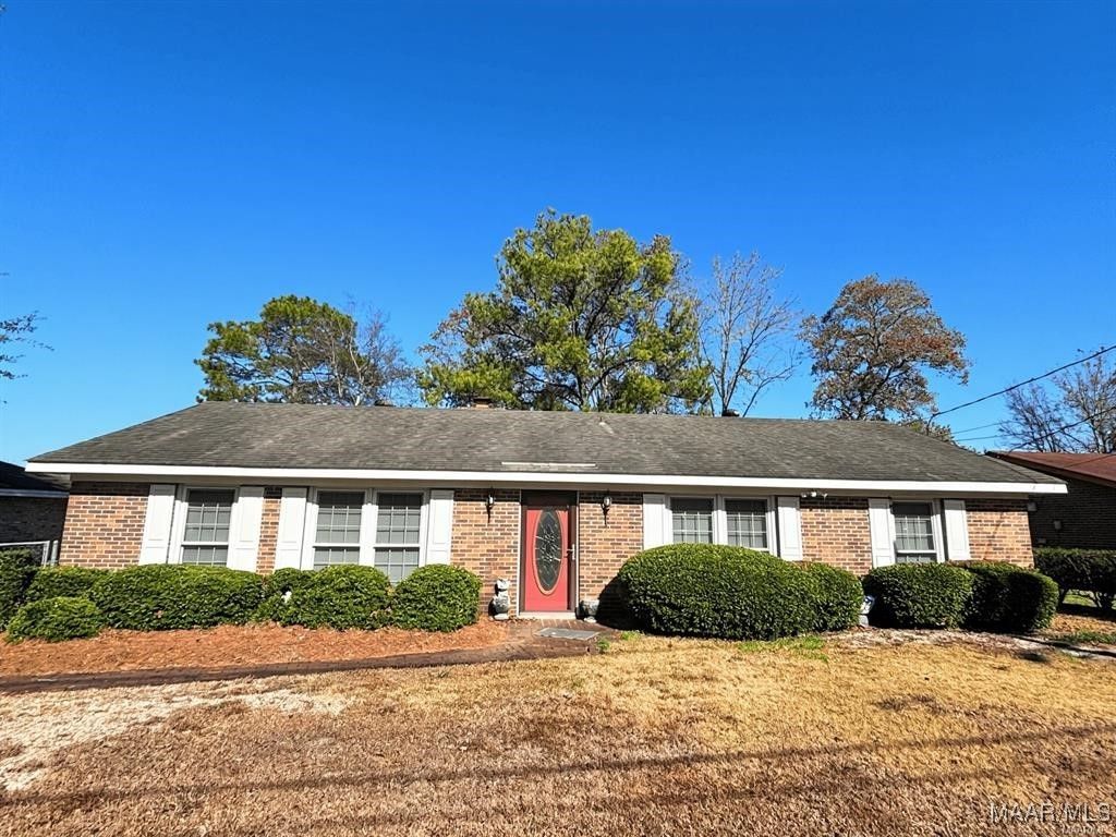260 Smallbrook Drive, Montgomery, AL 36116