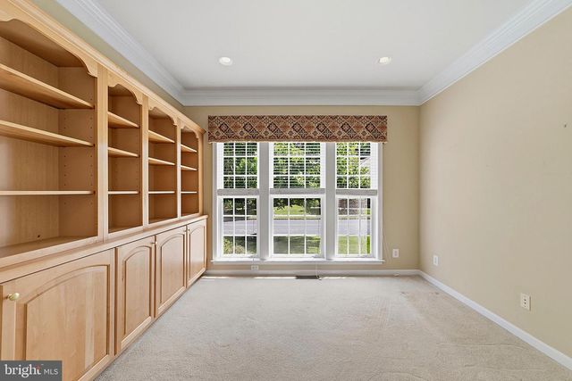 48 FESTIVAL DR, Voorhees, NJ 08043