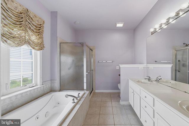 48 FESTIVAL DR, Voorhees, NJ 08043