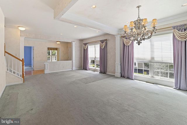 48 FESTIVAL DR, Voorhees, NJ 08043